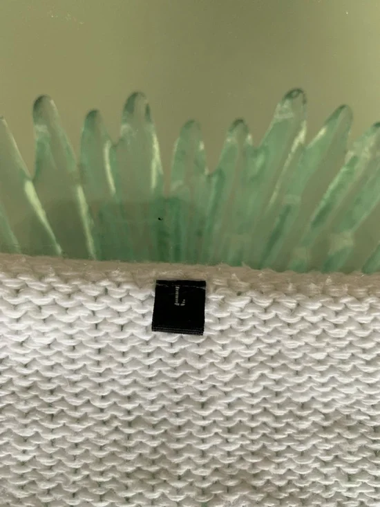 💜 Sweater - Picture 2 of 2